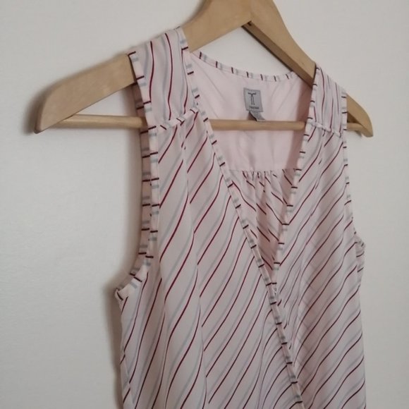 Tristan Stripped Red V-neck Tie Up Blouse - Picture 5 of 8